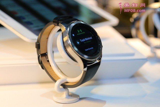 Gear S3 ɡֱ